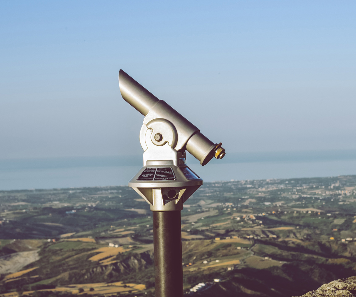 Binocular machine