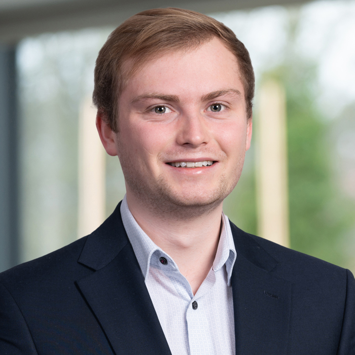 Christopher R. Hooper Christopher Hooper, Associate Consultant