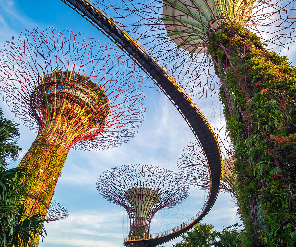 Structures with gardens
