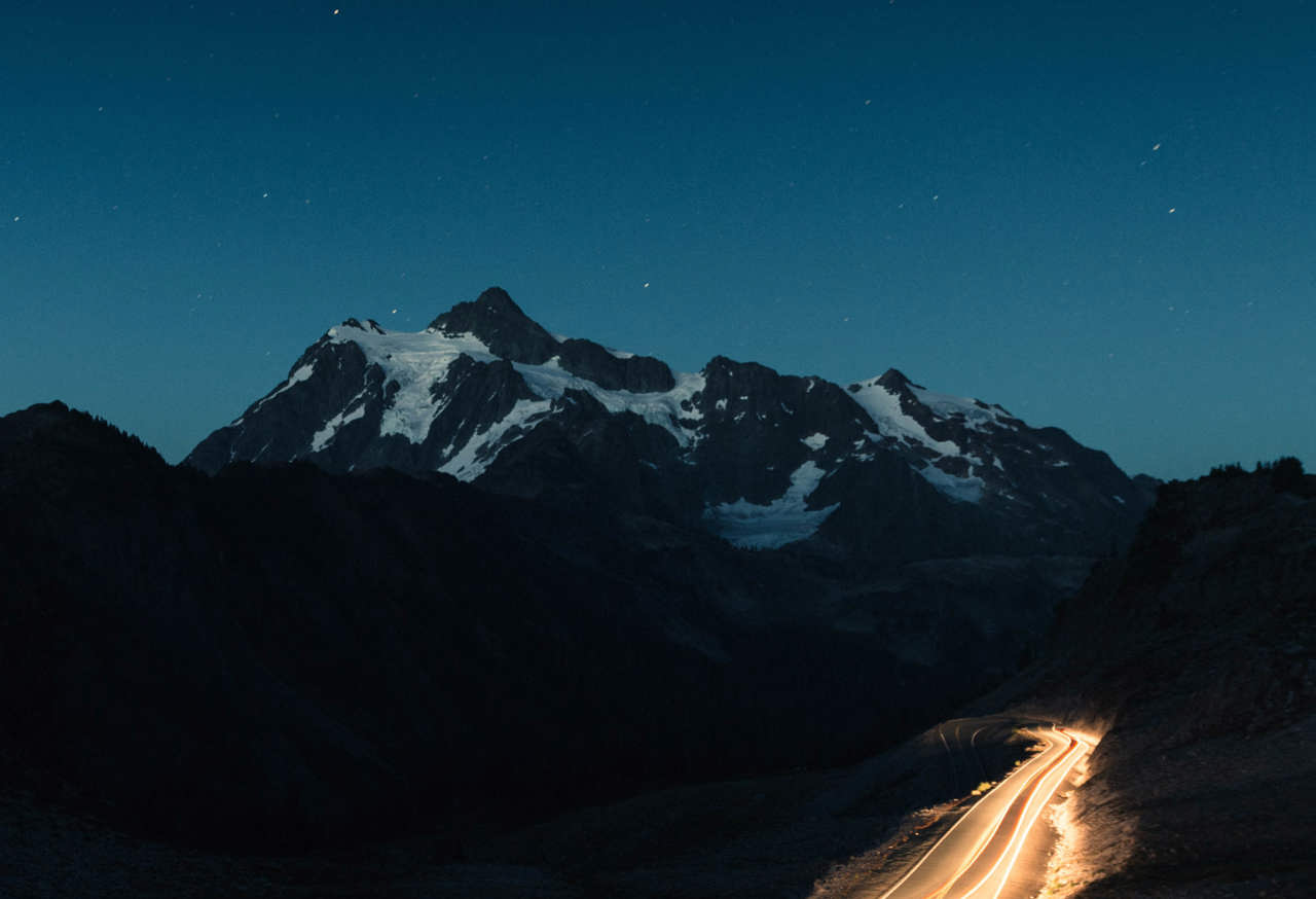 Road along mountains